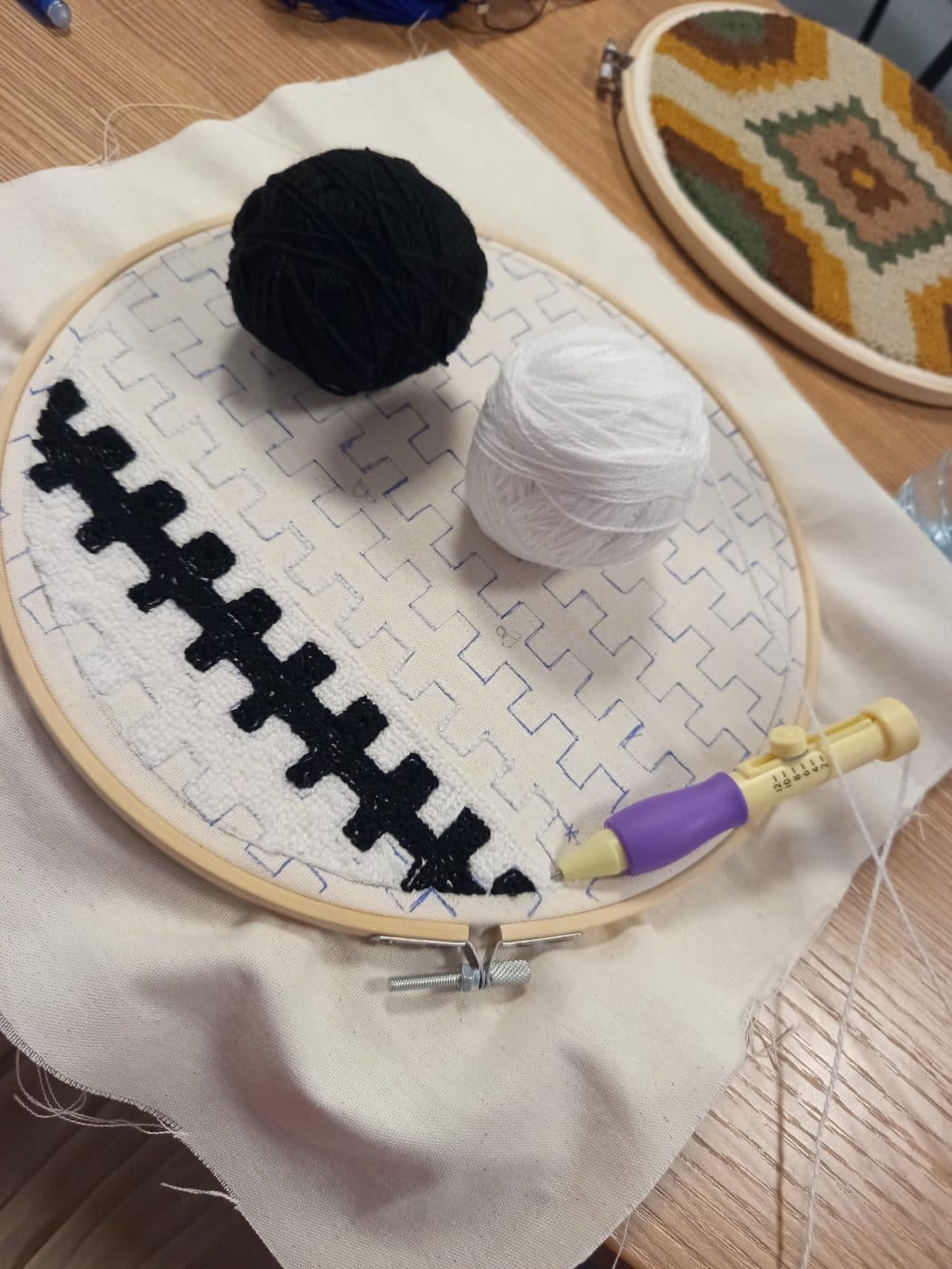 Broderie — photo 2